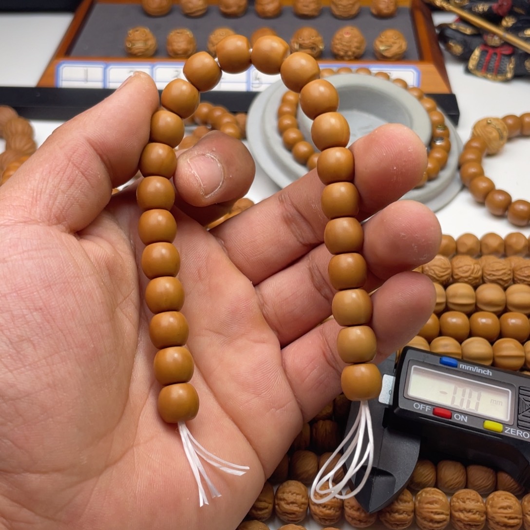 没***.猴头核桃手串直切