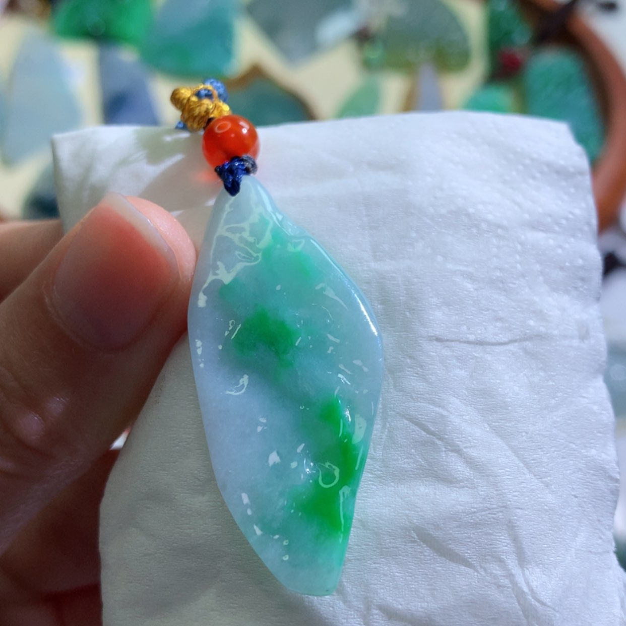 【闪购商品】翡翠吊坠(不含链)未镶嵌 6667