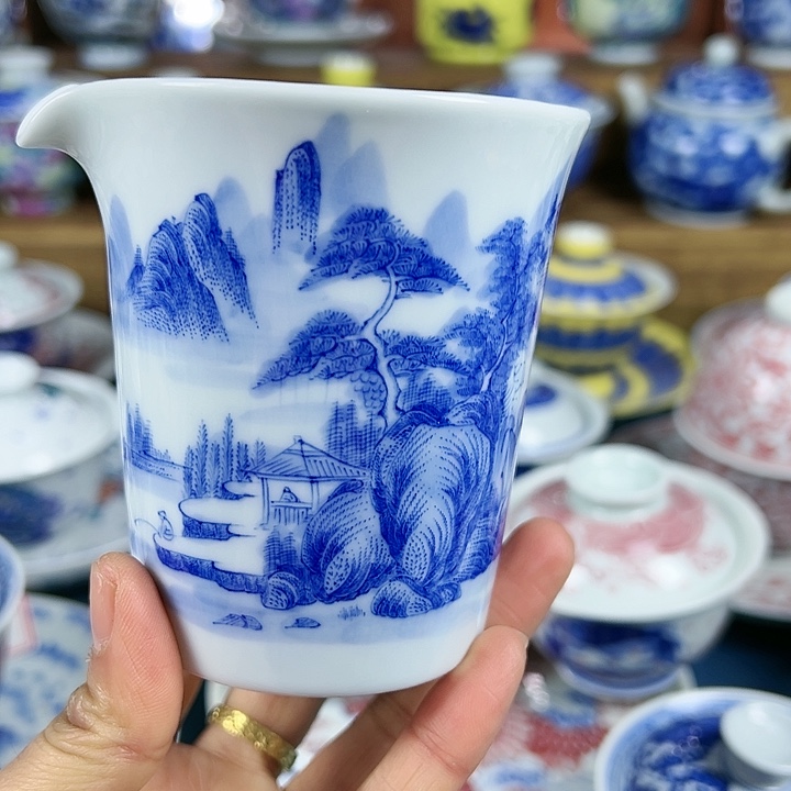 【闪购商品】军***生景德镇陶瓷艺术品