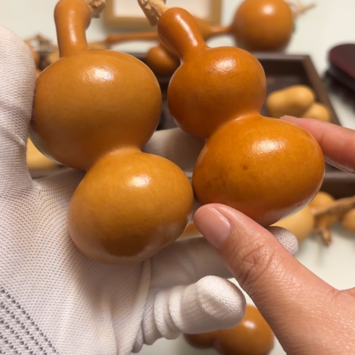 从***_天然手捻老皮葫芦