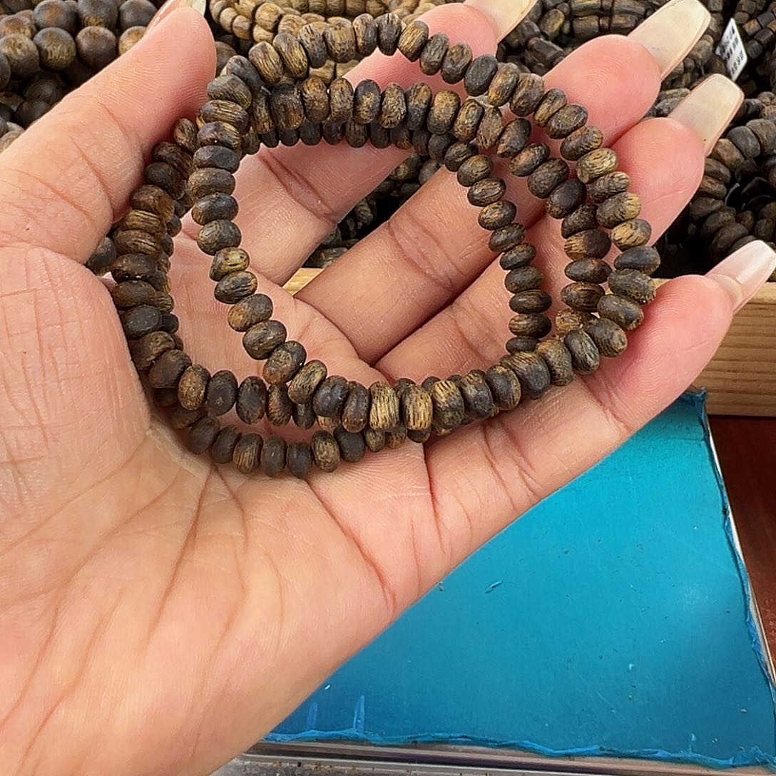 沉香沉香碎屑卡6虫漏算盘珠新人见面礼