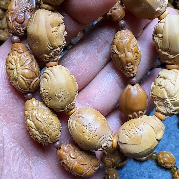 橄榄核手串你是在