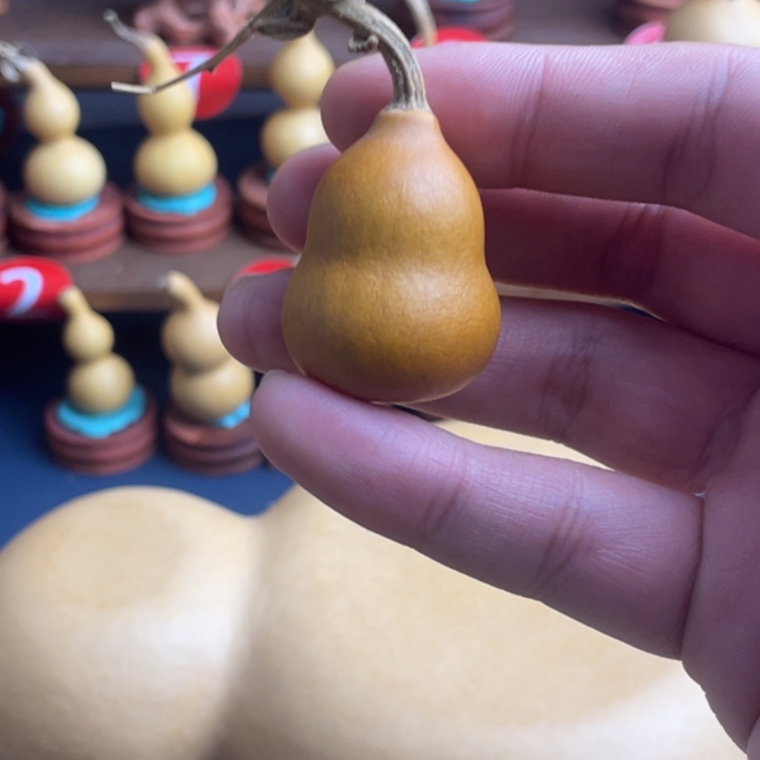 ✧***)大叶紫檀（黑酸枝木类）