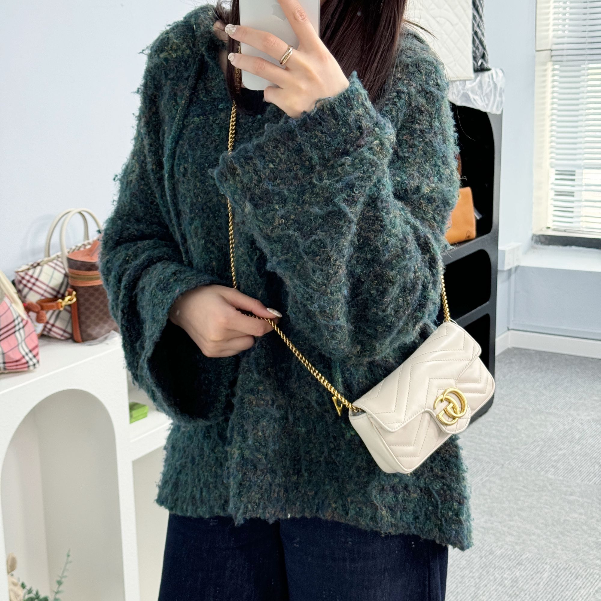 95新 GUCCI/古驰 JM347白色迷你单肩斜挎包女士时尚简约设计