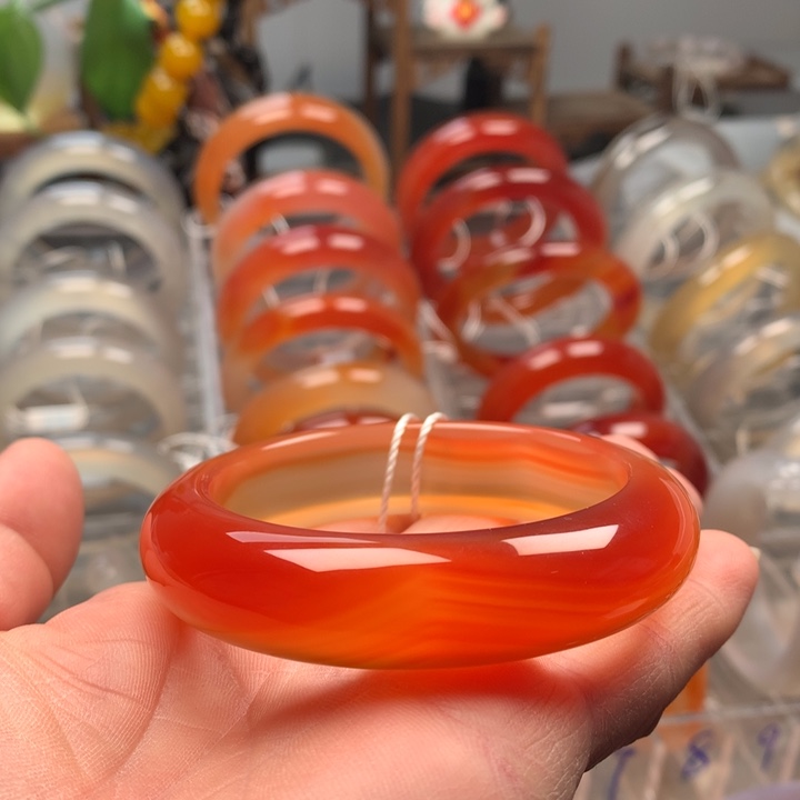 玛瑙/玉髓未镶嵌手镯