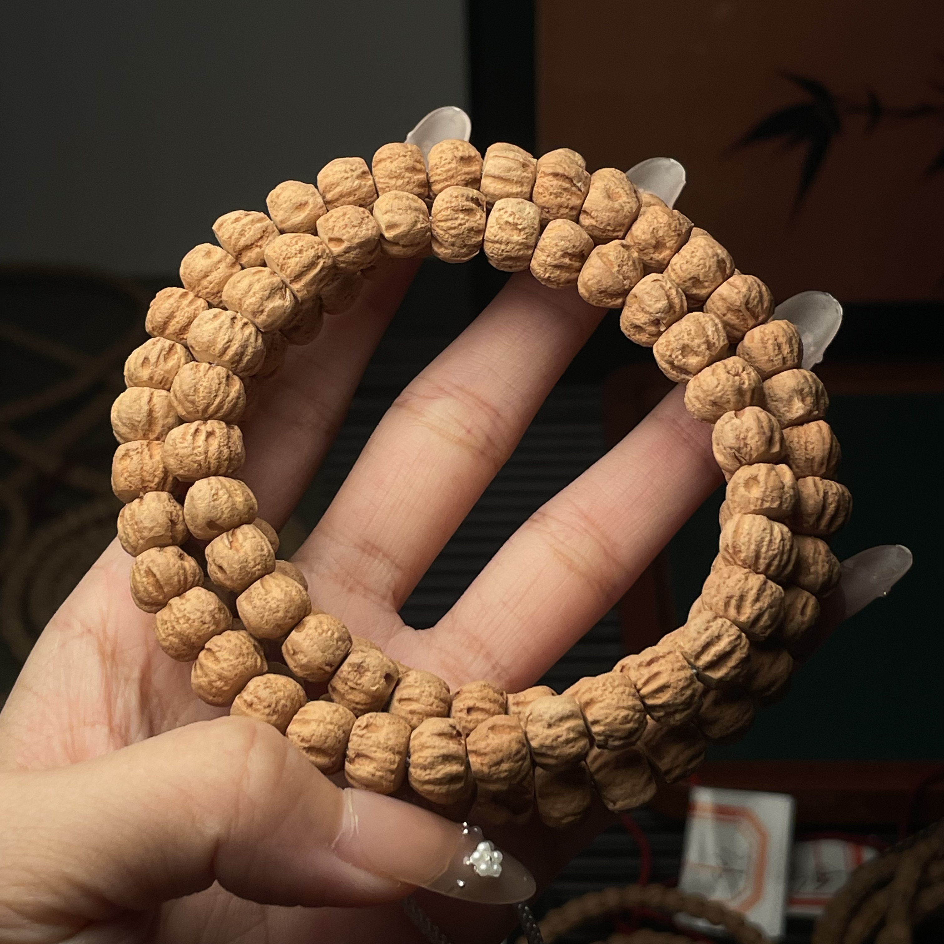 热振柏香粉皮顺纹鬼