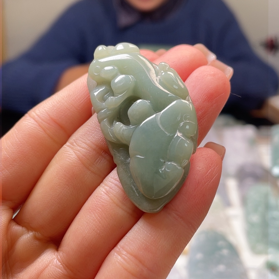 翡翠吊坠(不含链)未镶嵌