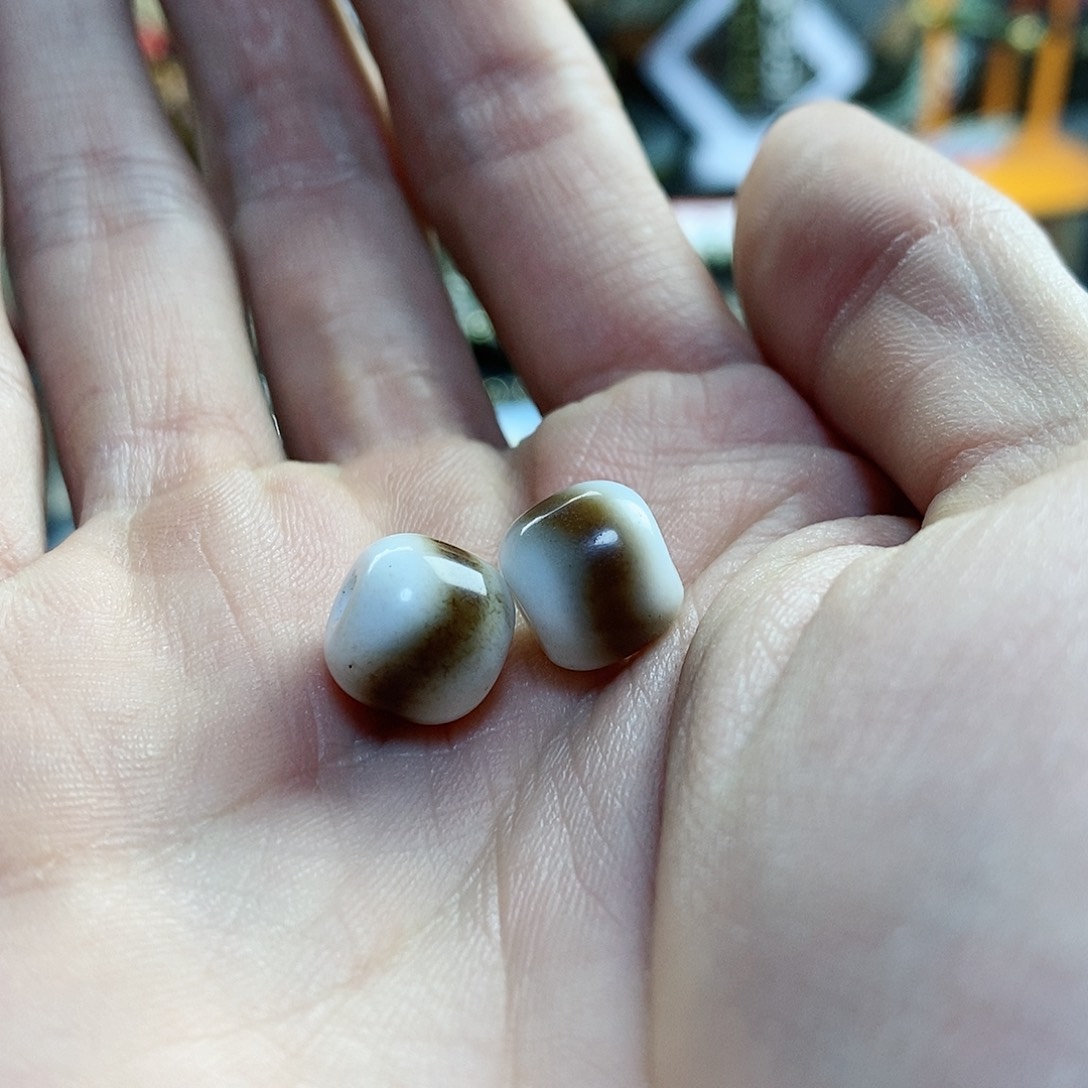 玛瑙/玉髓颈饰未镶嵌阿****1