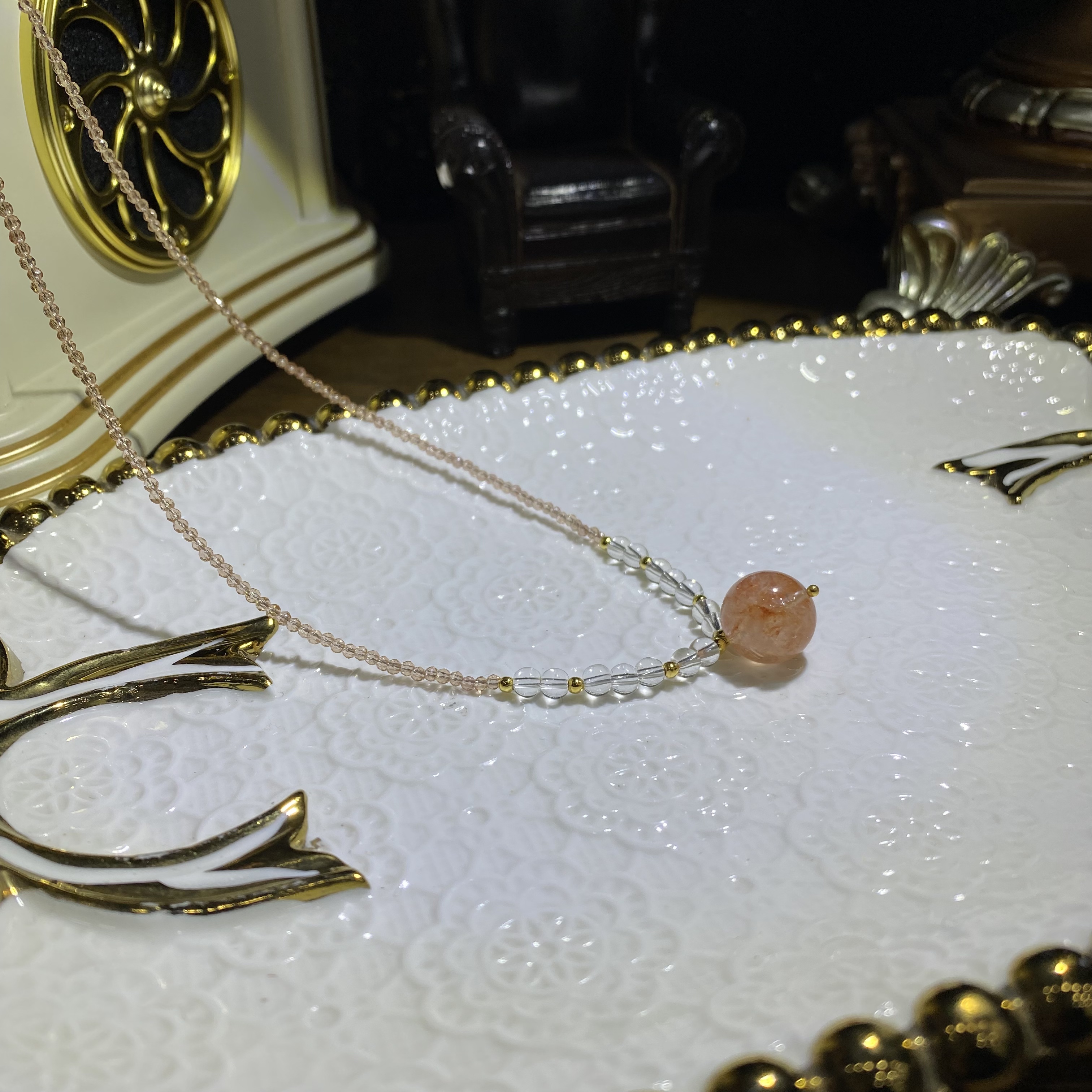 天然胶花水晶吊坠锁骨链-多样性发其一C967