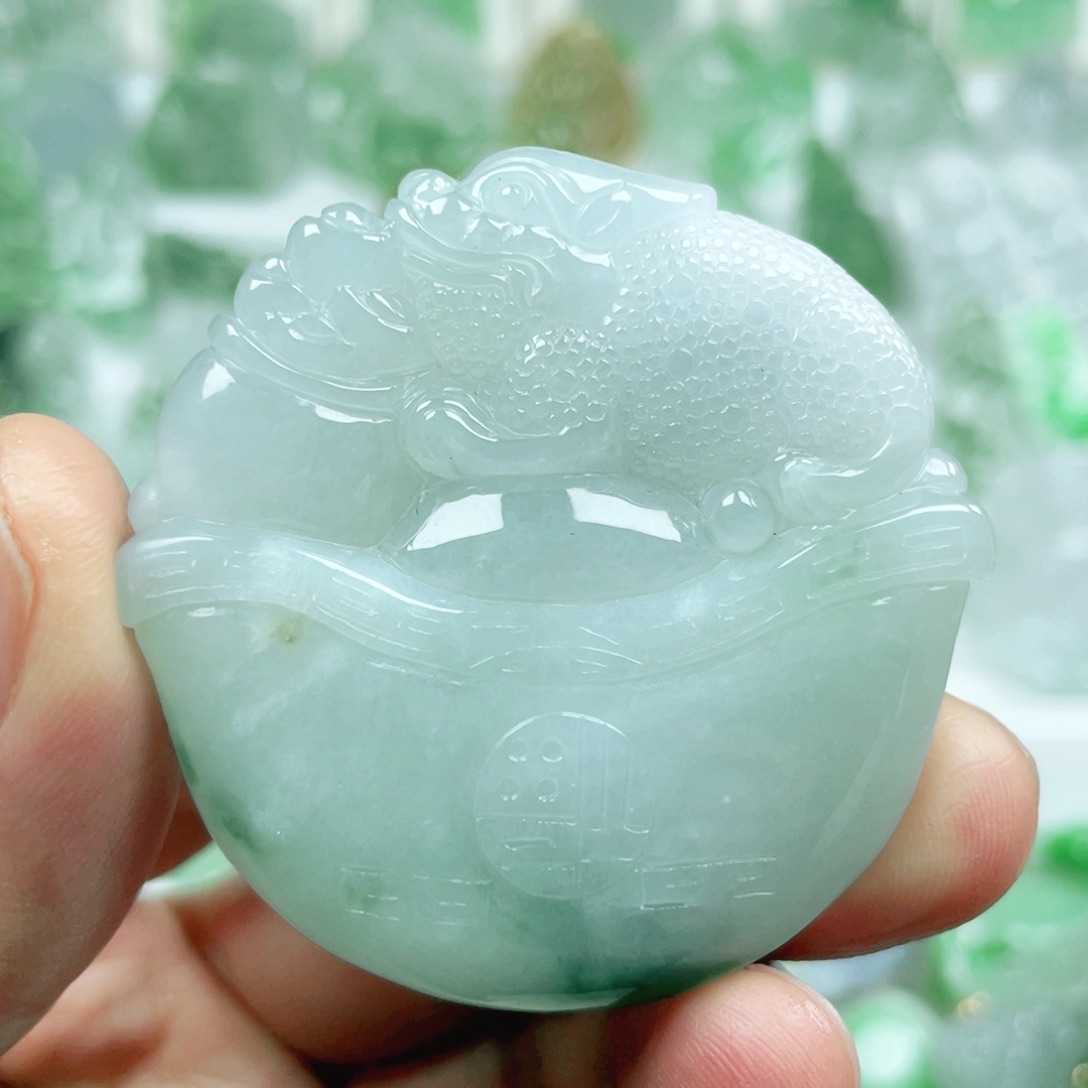 翡翠吊坠(不含链)未镶嵌