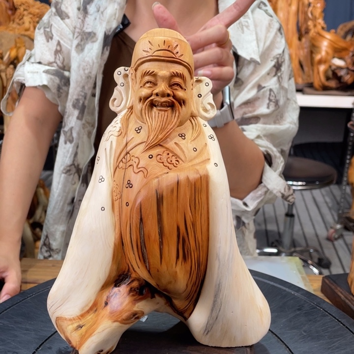 柏木（崖柏）随型摆件