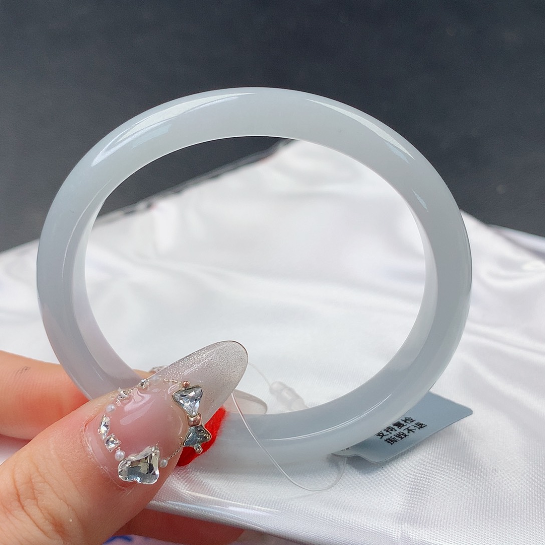 翡翠手镯未镶嵌102贵妃56