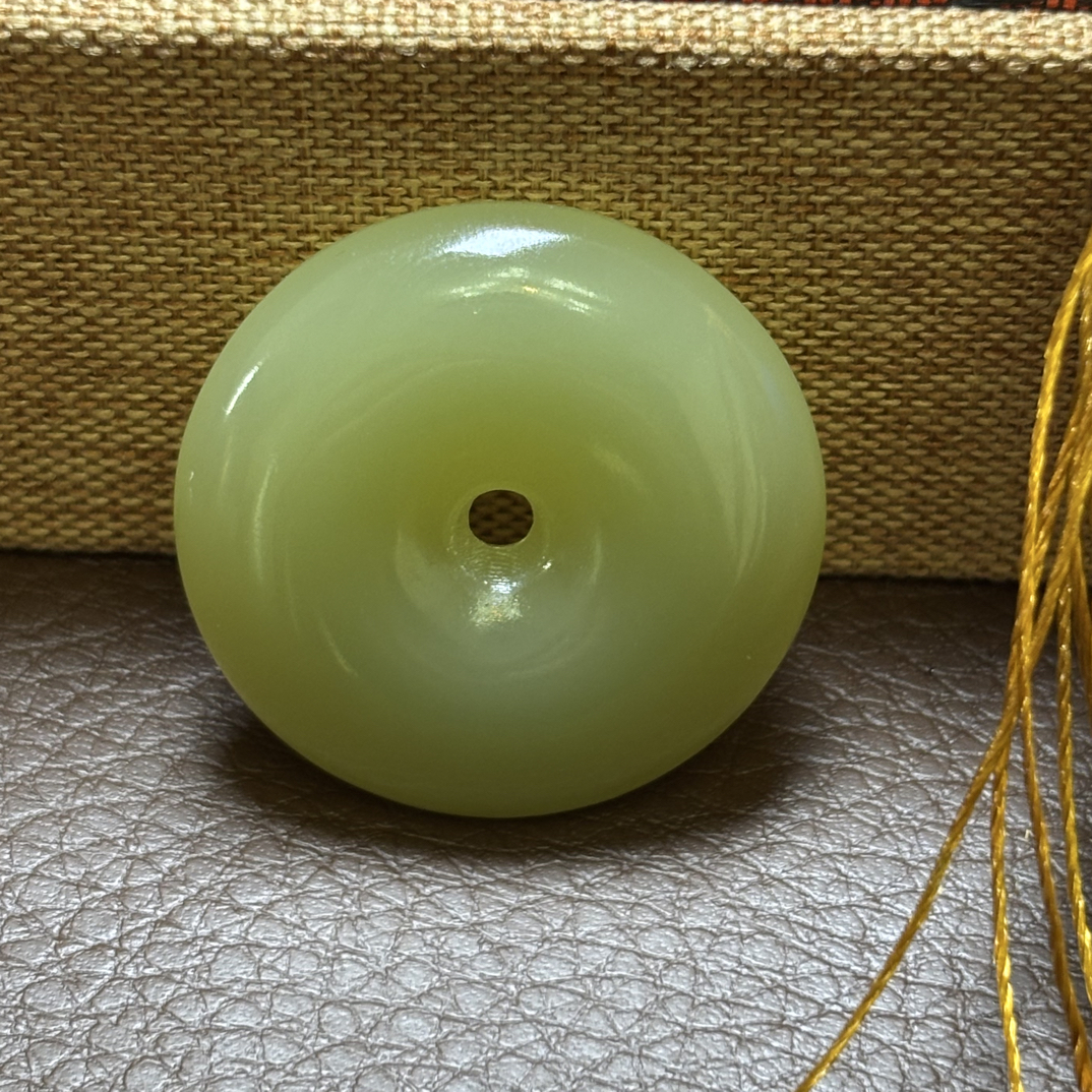 【新粉福利】新疆青海格尔木冰黄口精美平安扣吊坠30mm