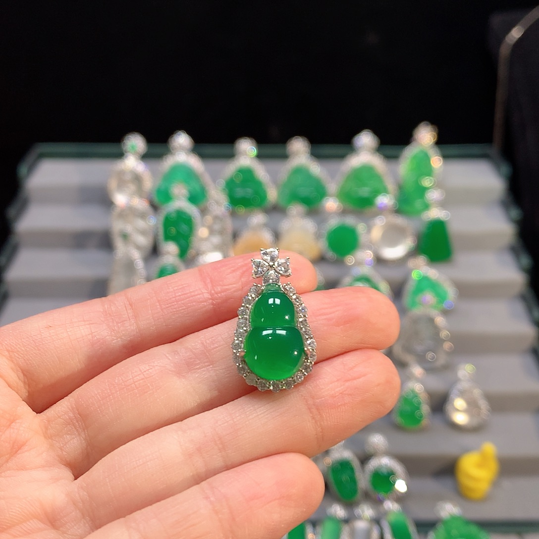 玛瑙/玉髓银S925镶嵌颈饰