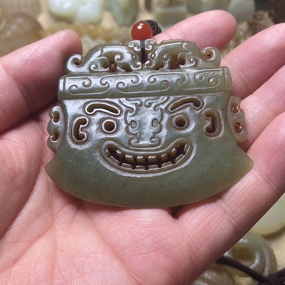 和田玉挂件未镶嵌