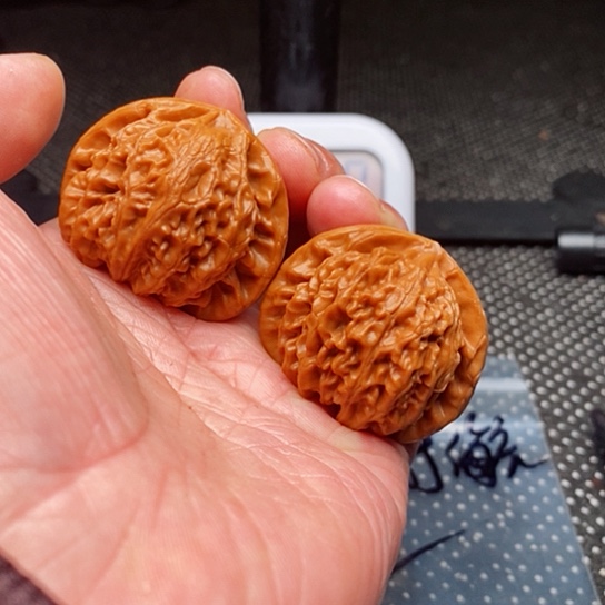 文玩核桃把件L****底宫灯