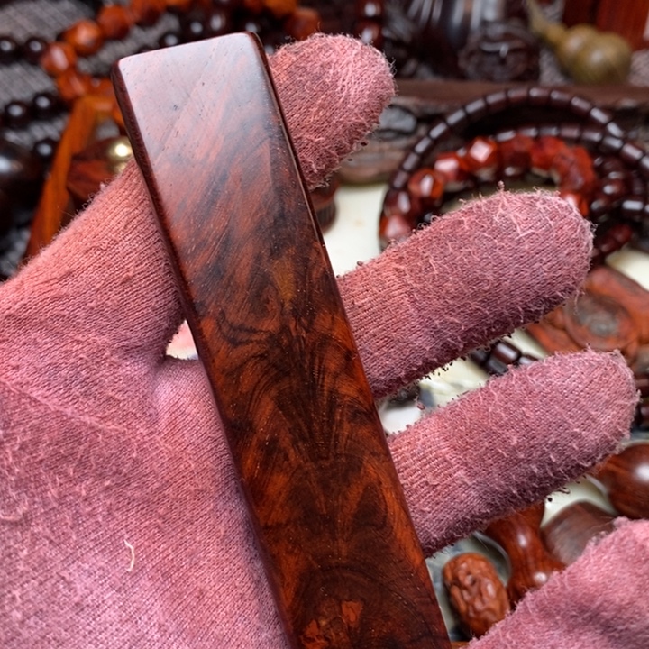 艺***n檀香紫檀（小叶紫檀）