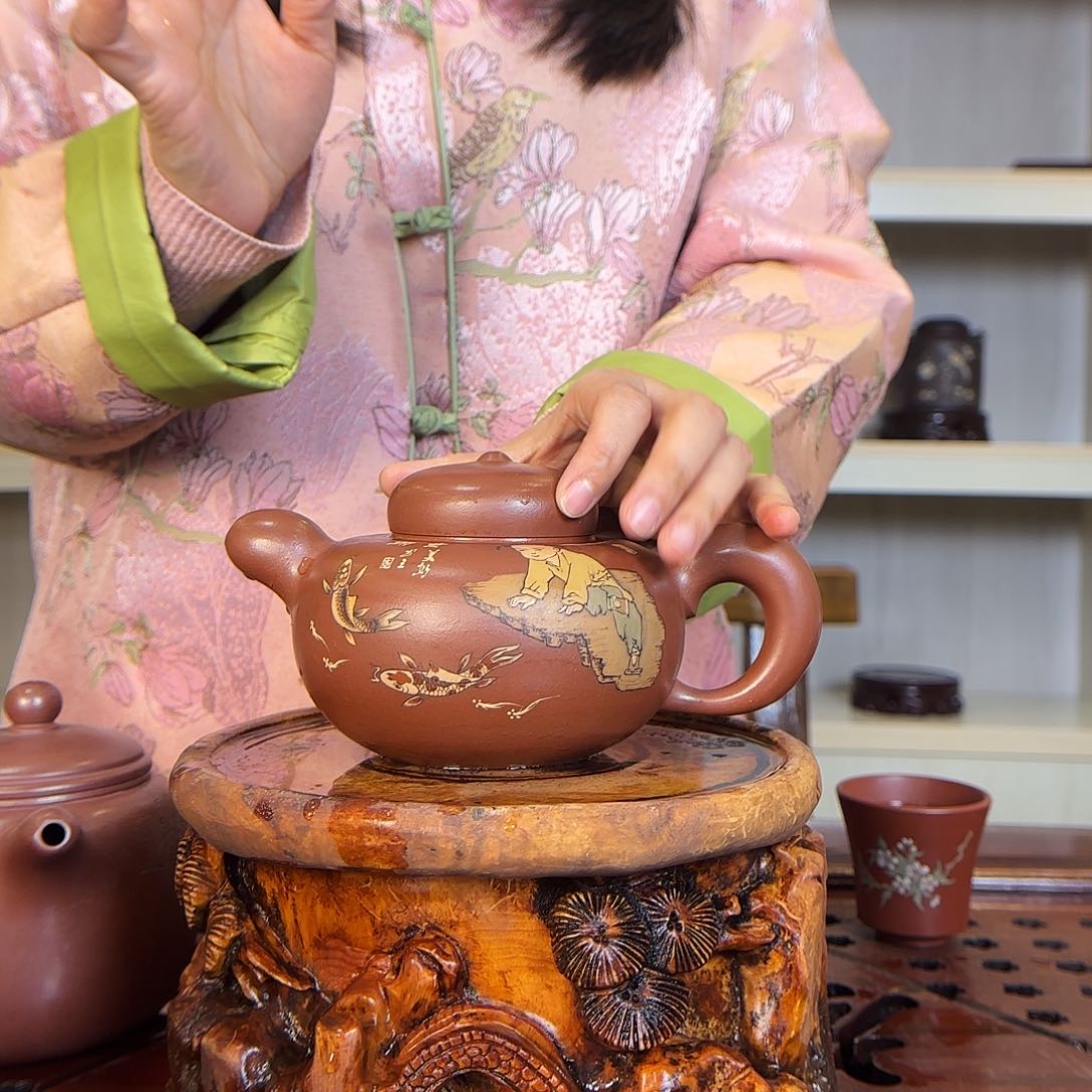 紫砂茶壶江亭亭老师。