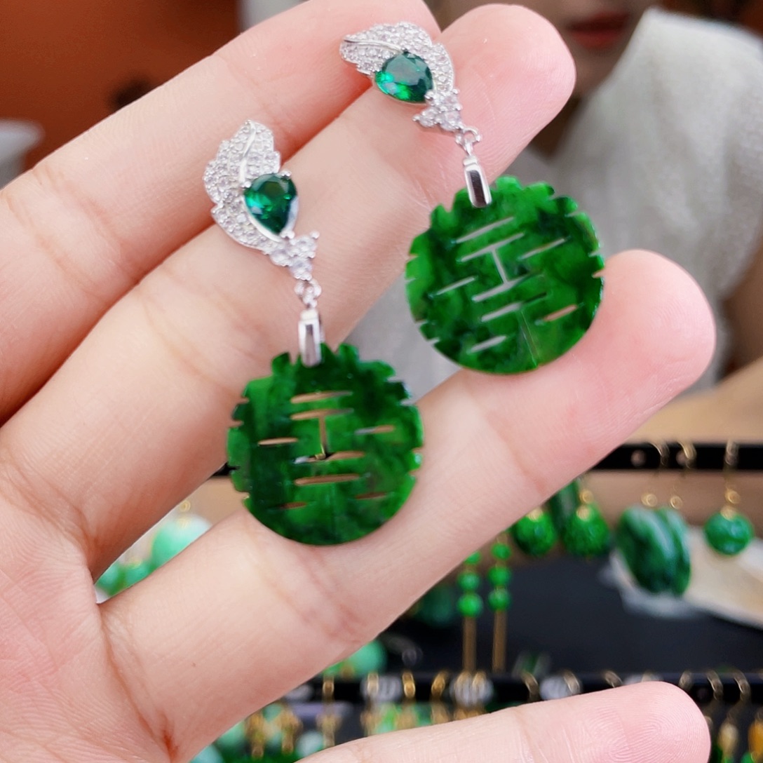 银S925镶嵌翡翠耳饰