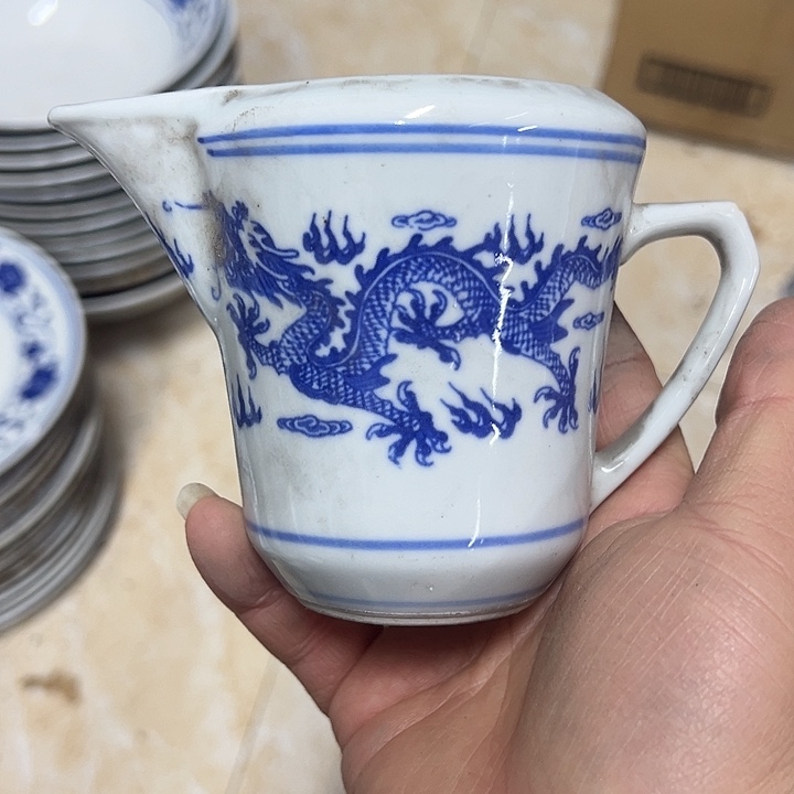 陶摆件景德镇青花龙纹公道杯