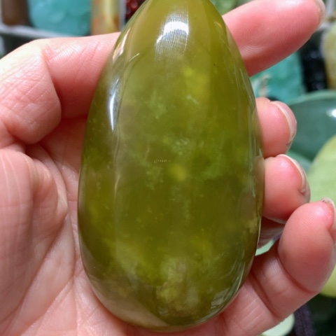 蛇纹石玉手把件未镶嵌