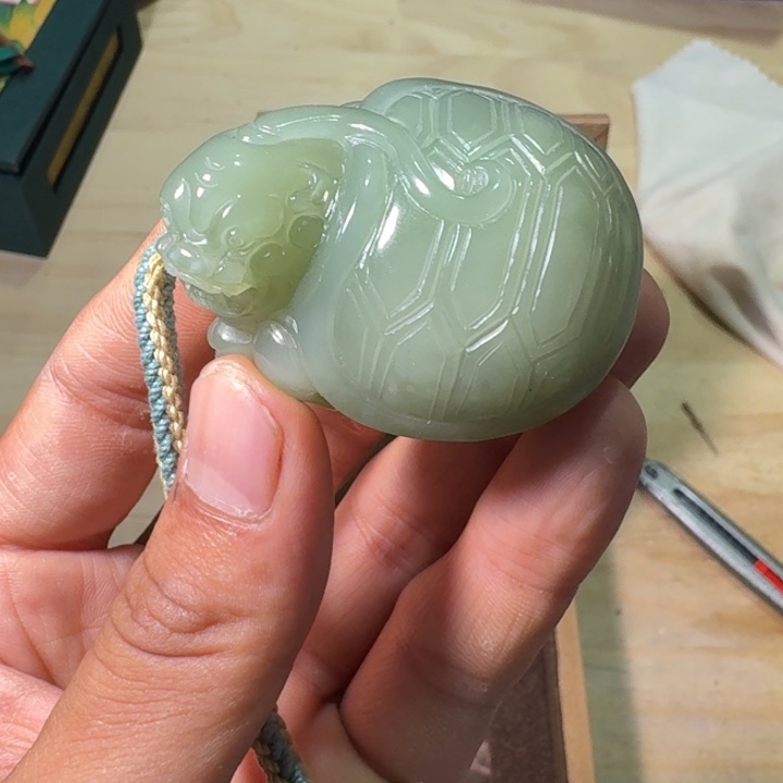 未镶嵌和田玉（糖玉）挂件