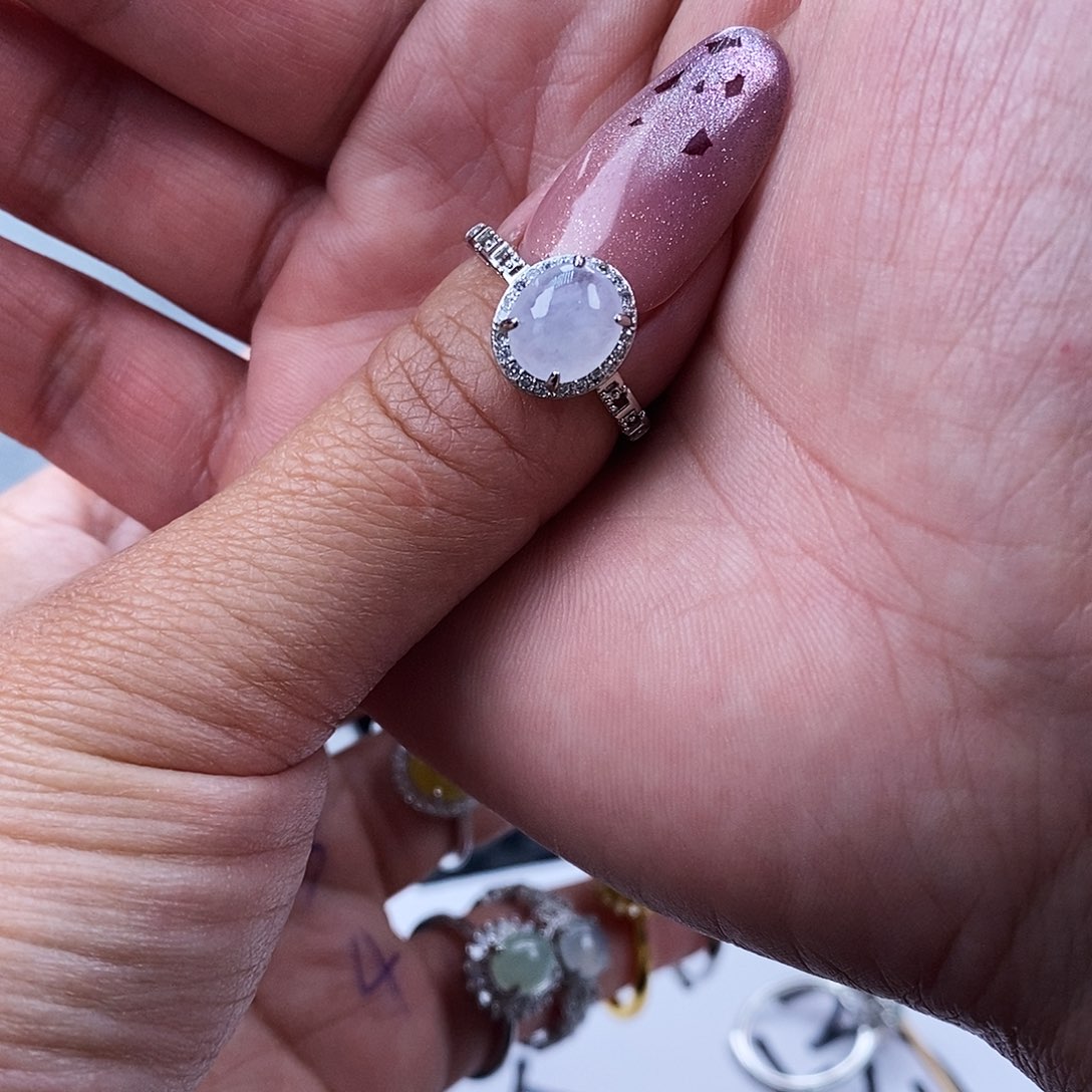 小***凡翡翠未镶嵌戒指缅甸