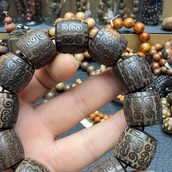 沉香碎屑沉香达拉干黑油老料