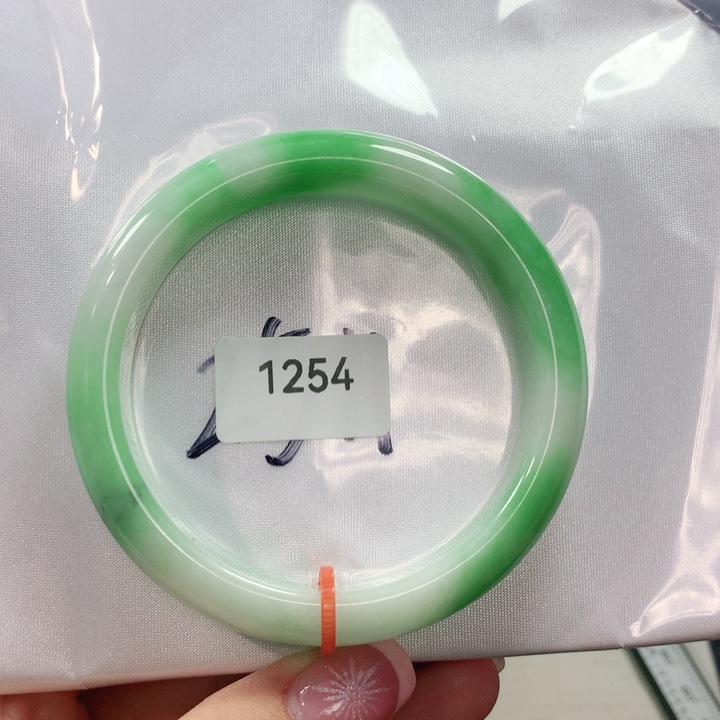 翡翠手镯未镶嵌天然翡翠手镯5503