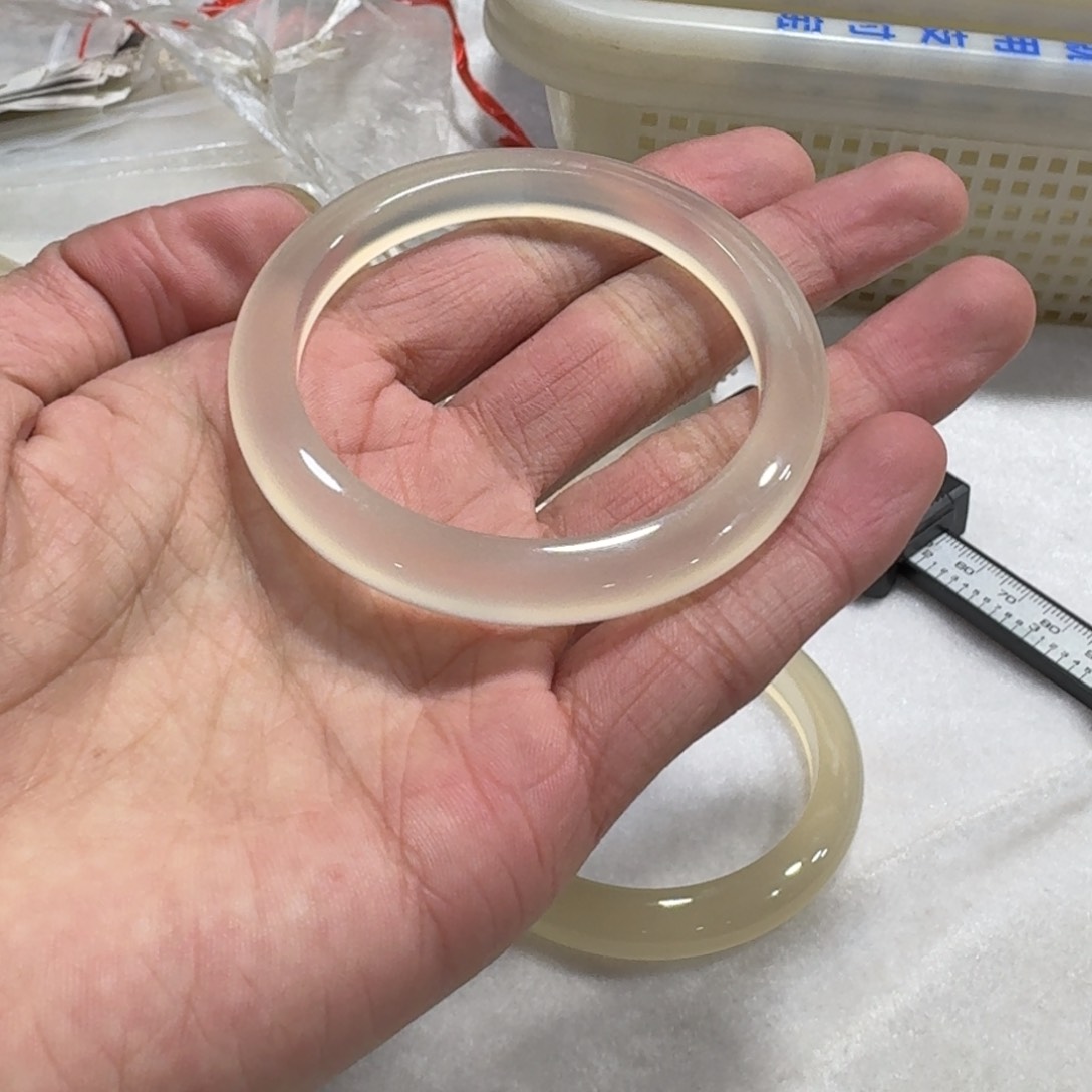 玛瑙/玉髓手镯未镶嵌肉****?05