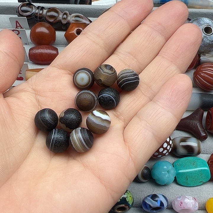 玛瑙/玉髓颈饰未镶嵌