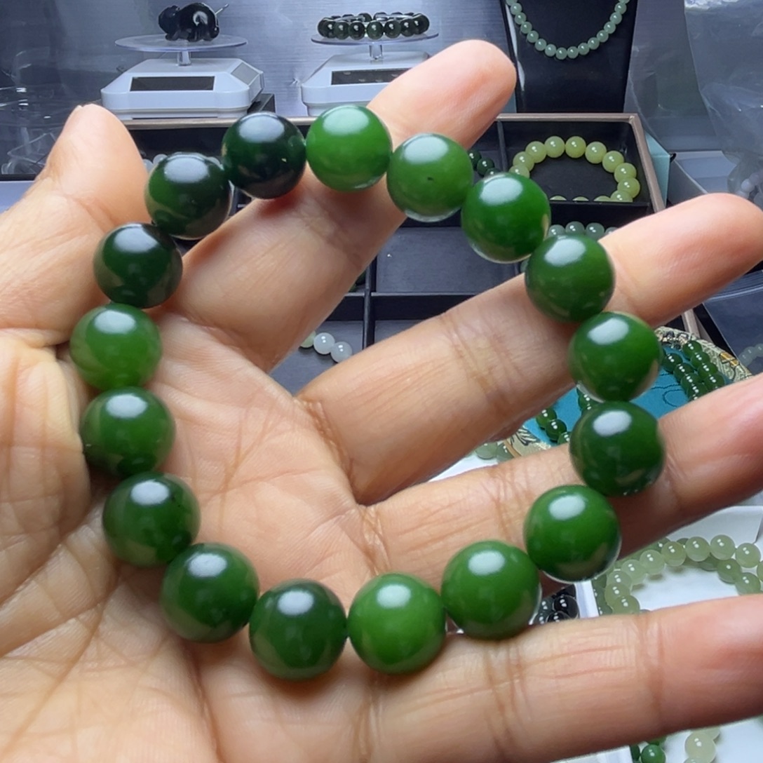和田玉（碧玉）未镶嵌手串