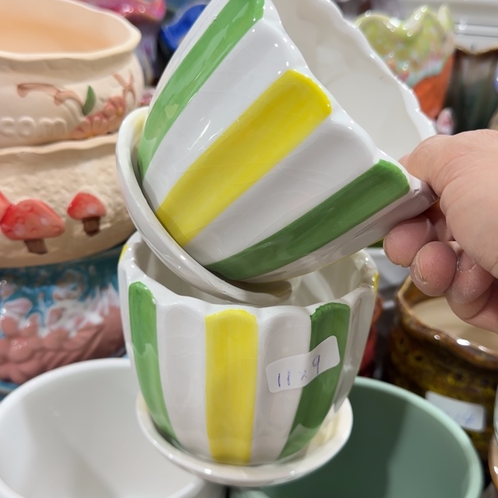 不清楚问客服凑9块包邮，有孔