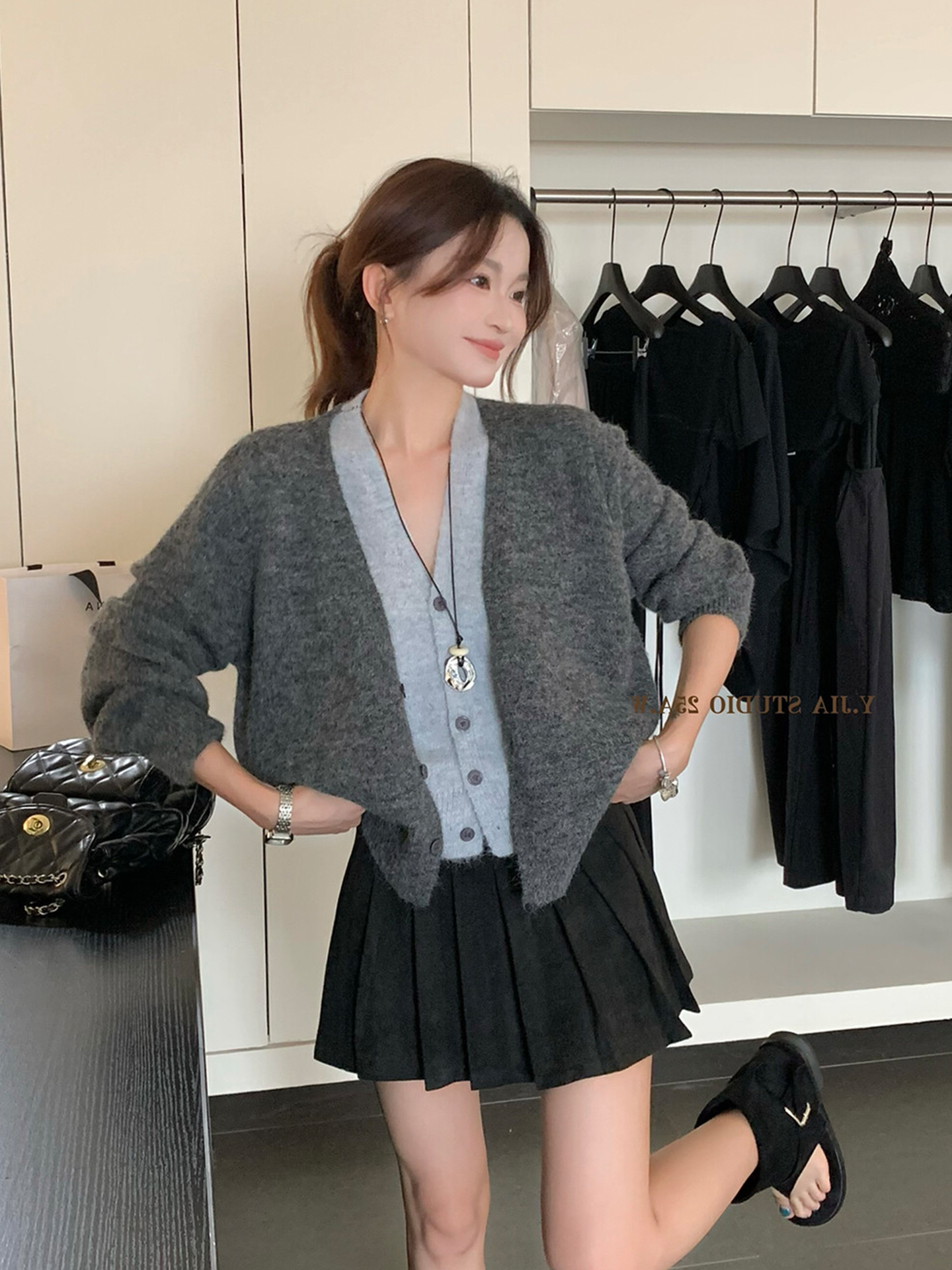 假两件撞色毛衣开衫女秋冬新款松弛感慵懒风宽松显瘦百搭针织上衣