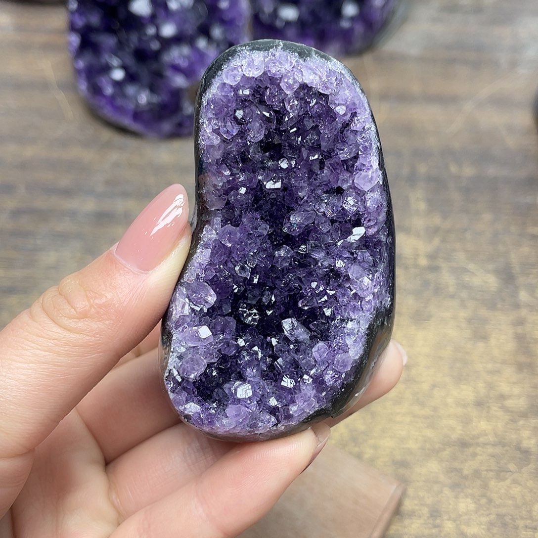 未镶嵌大型摆件（非配饰）紫晶