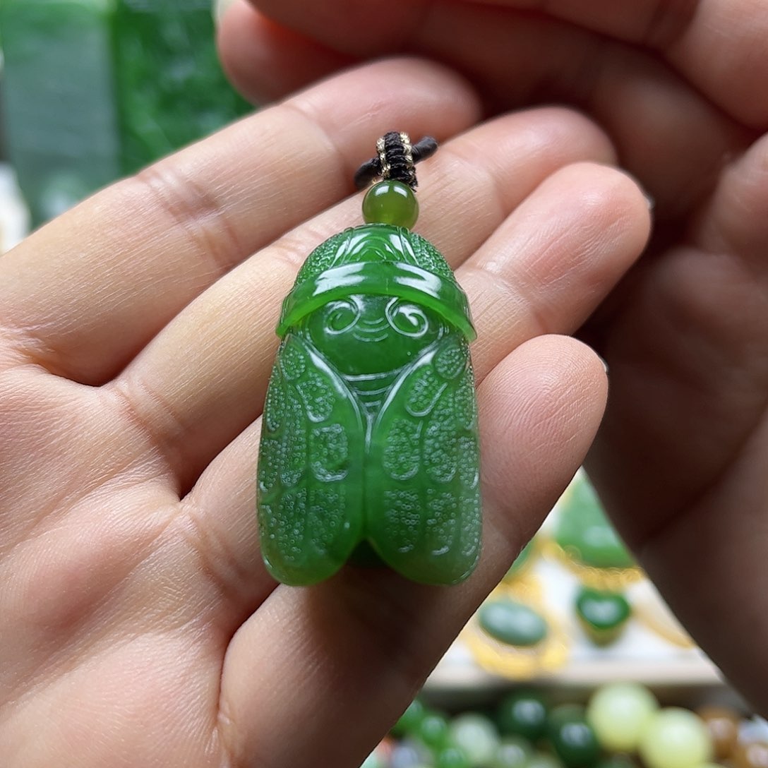 和田玉吊坠未镶嵌