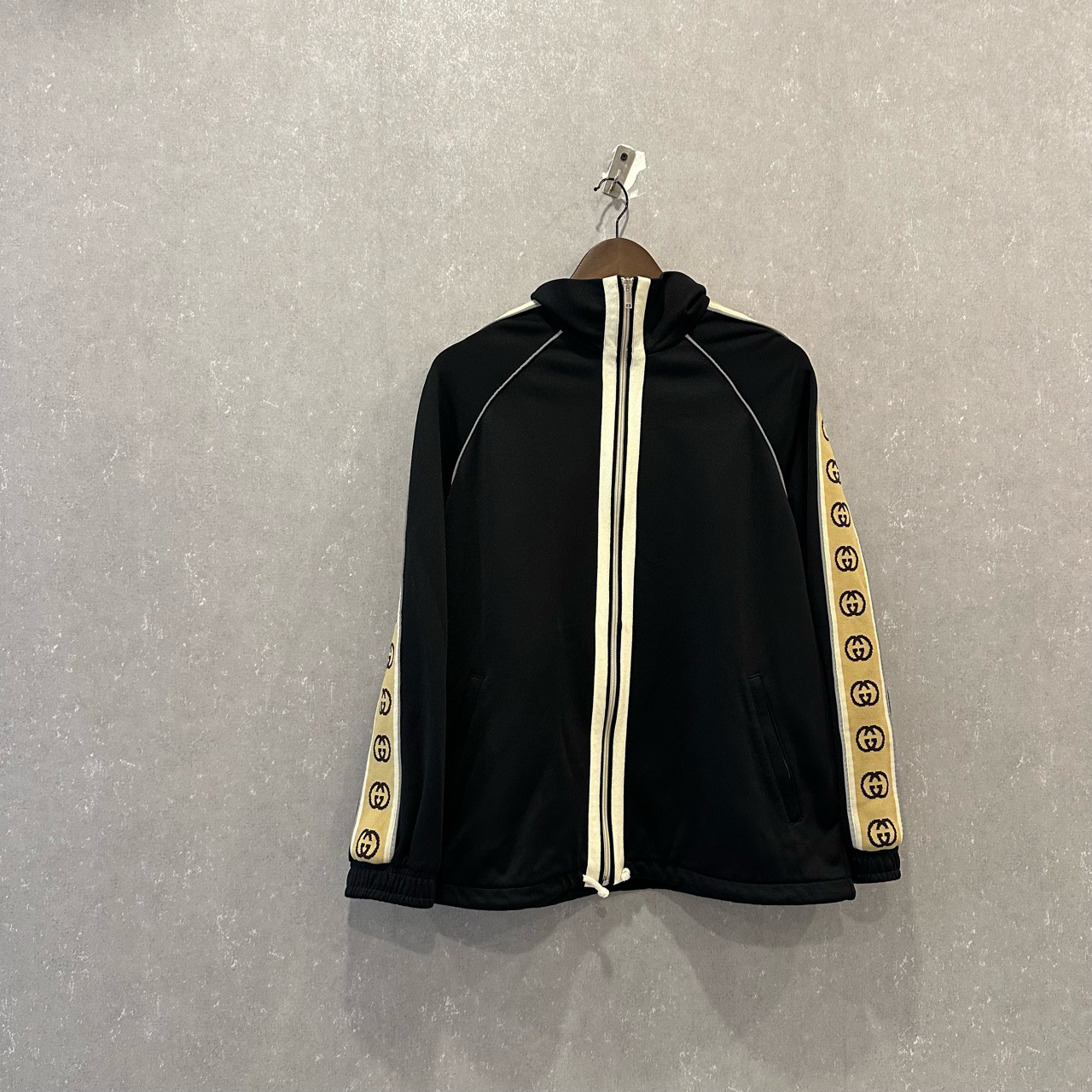 GUCCI 古驰 侧袖条纹休闲长袖夹克外套 M码/99新/003066