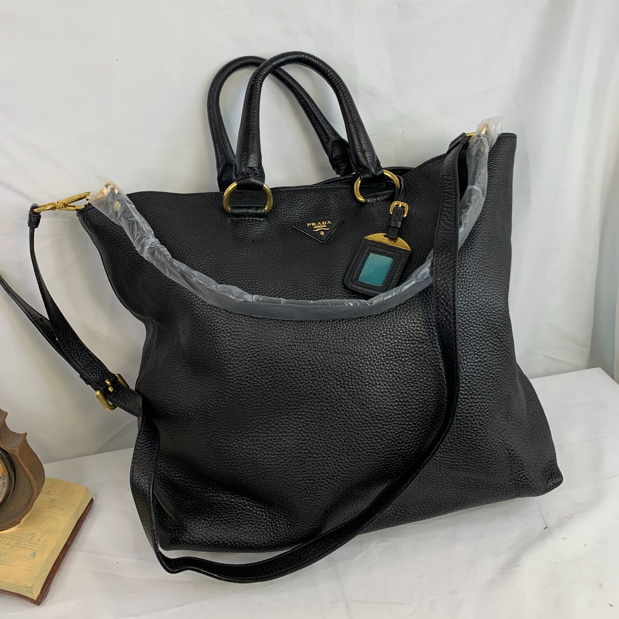 95新 Prada/普拉达 黑金手提垃圾袋包/AR10124046/4046/护