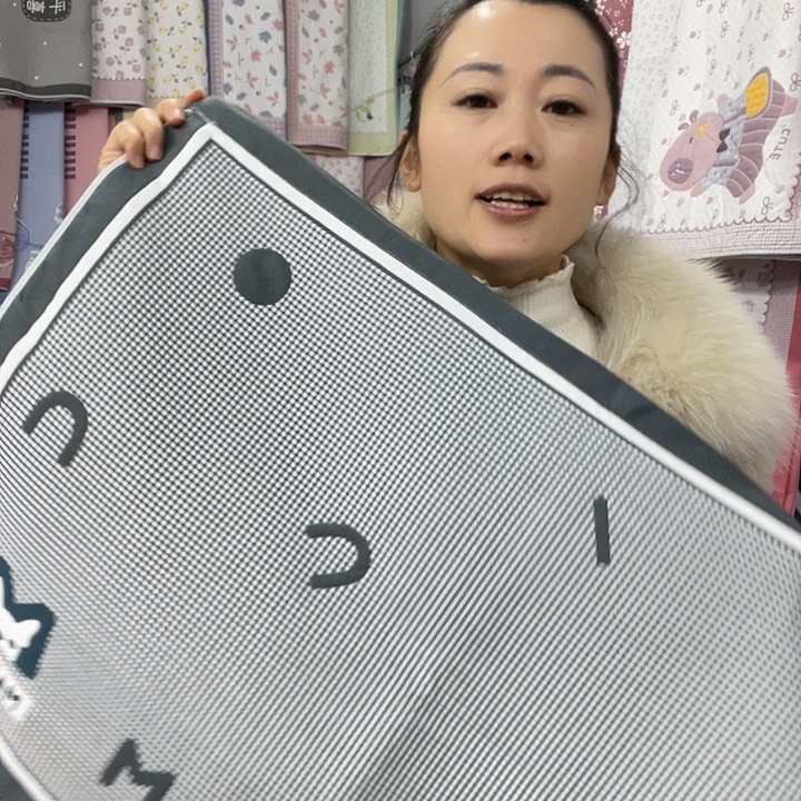 棉特价促销黑色字母小狗