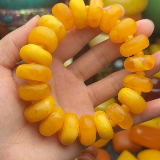 未镶嵌琥珀手串蜜蜡