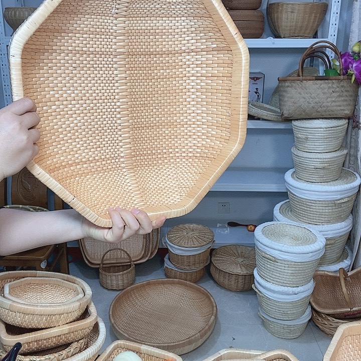 玲****木特密精编八角40…………