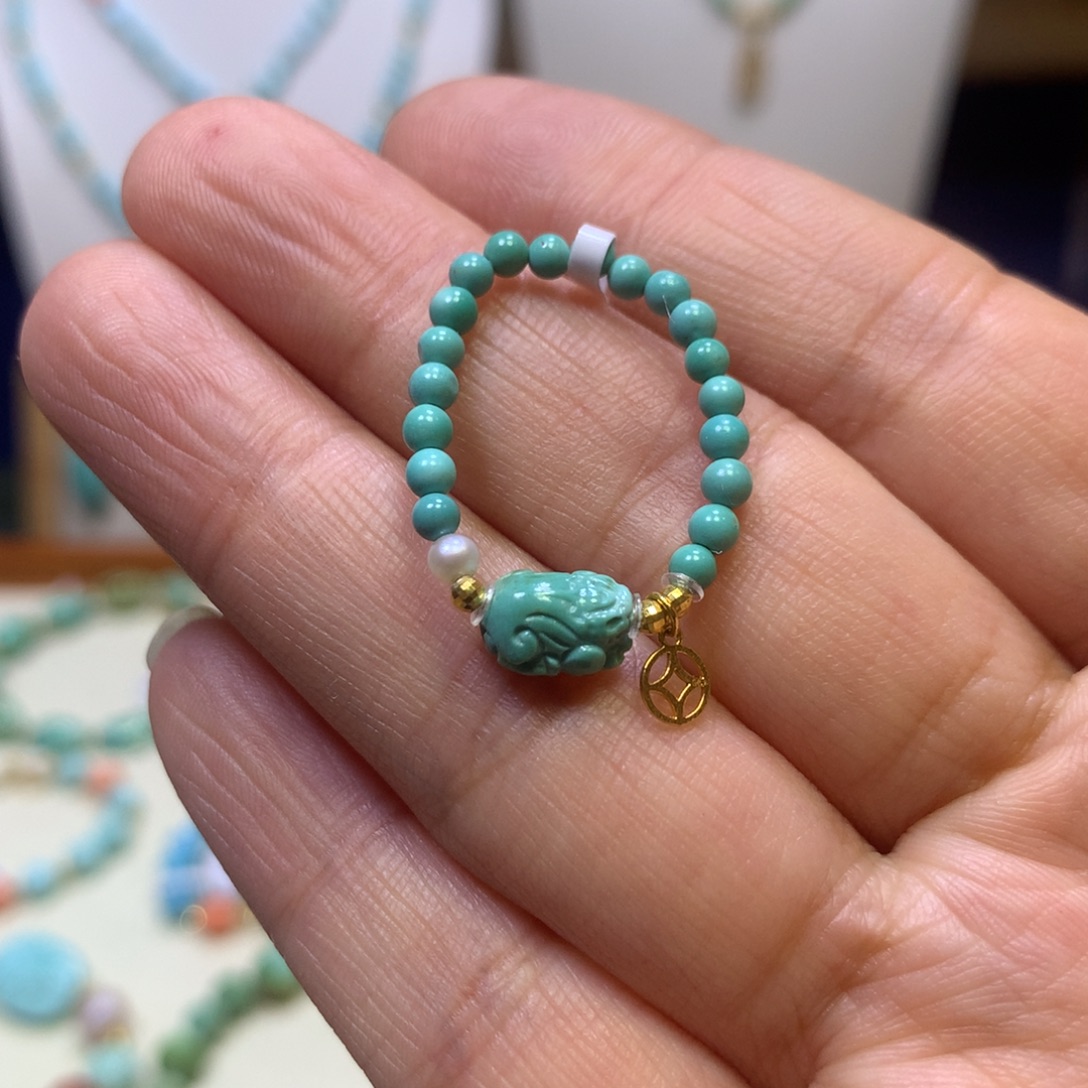 绿松石18K金镶嵌戒指