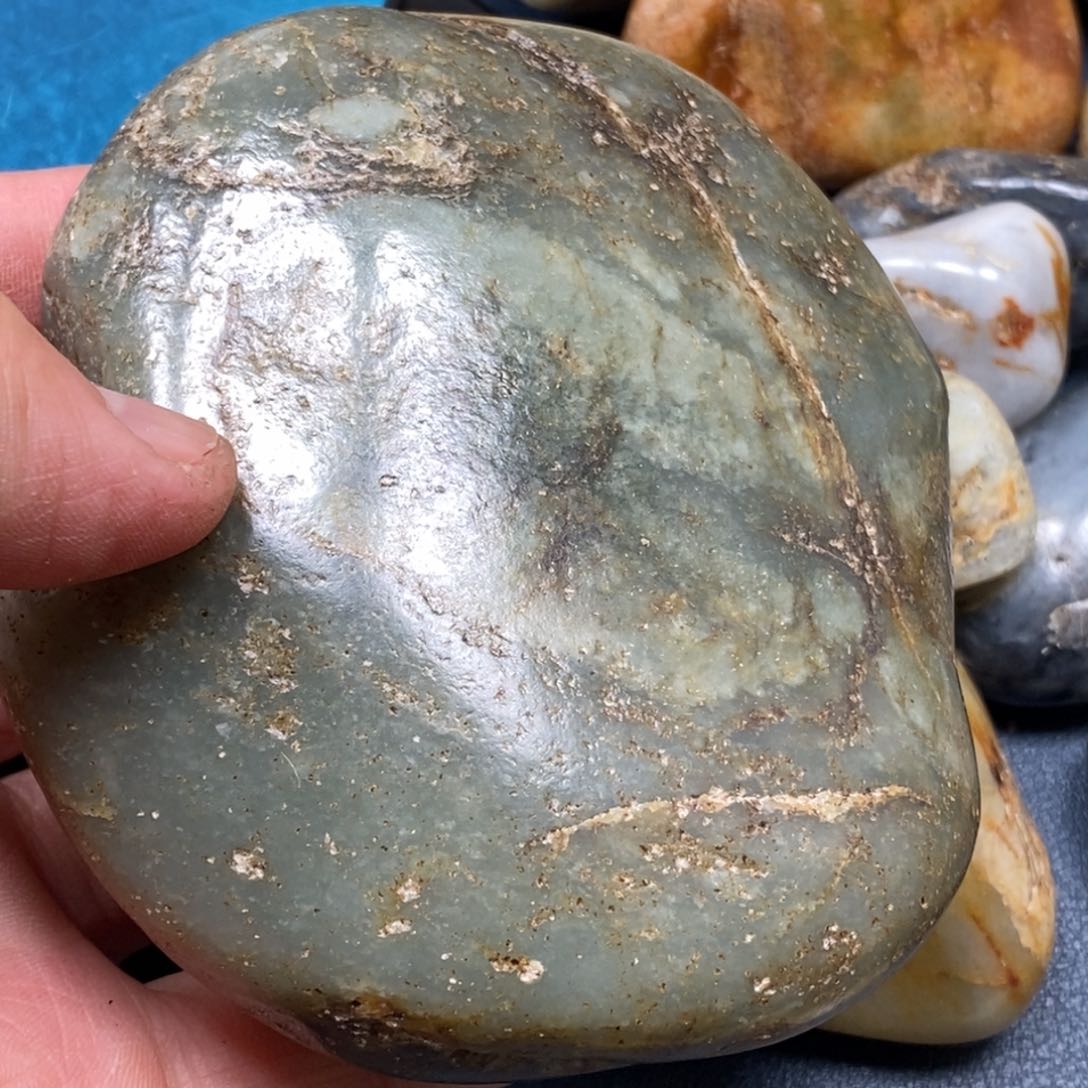 和田玉（糖玉）挂件未镶嵌