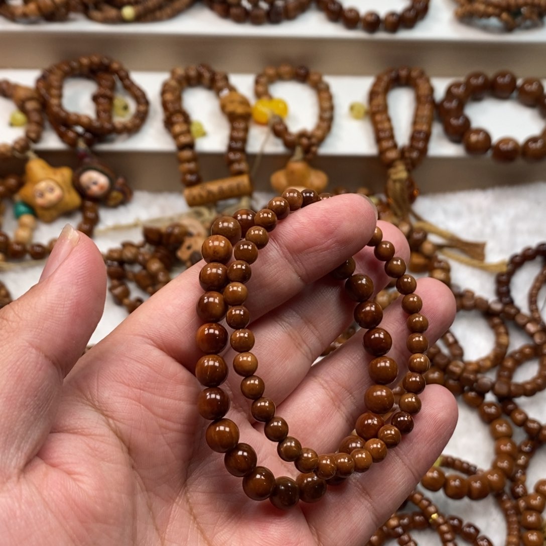 吊坠库克阿*0.8圆珠10颗➕0.6圆珠10颗