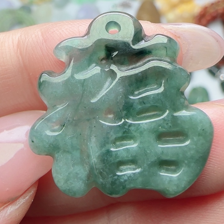 翡翠未镶嵌颈饰天然A货188