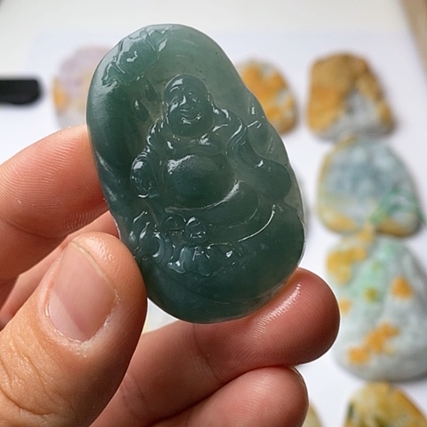 定制翡翠未镶嵌雪**狼翡翠