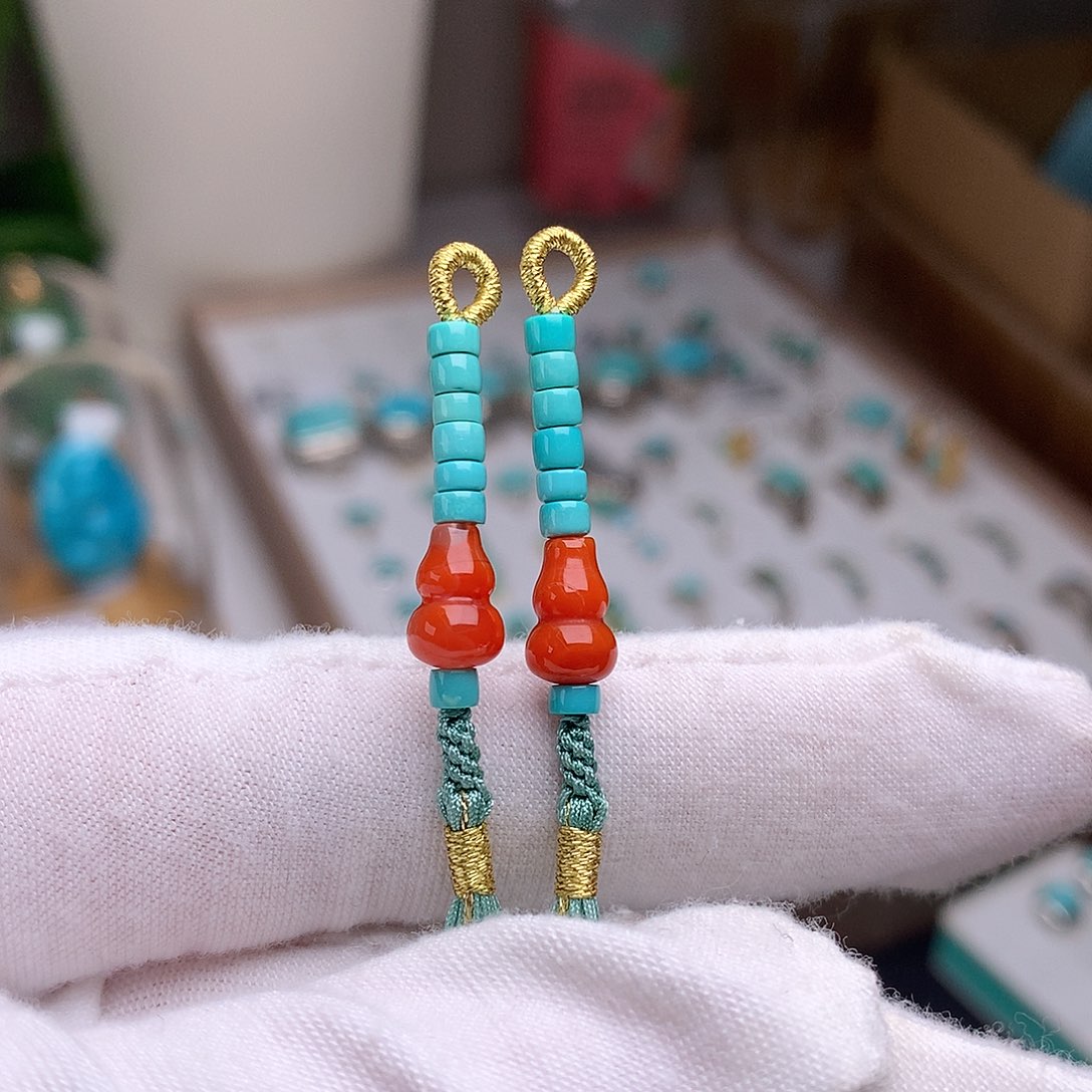 未镶嵌绿松石珠宝奇石