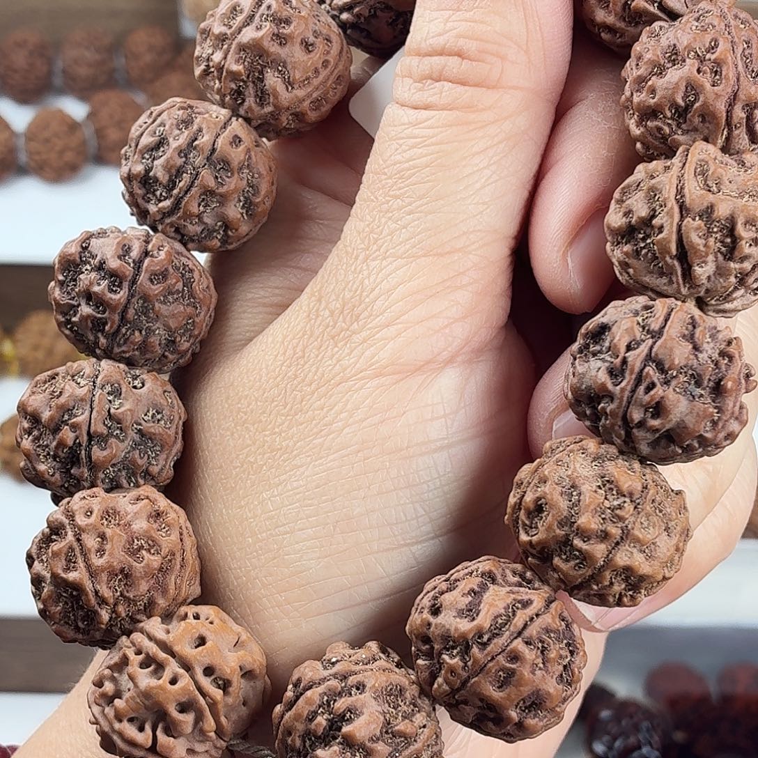 金刚菩提手串原生态精品千金盘龙