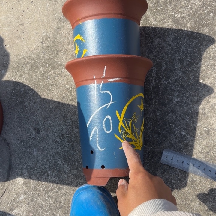 紫砂花盆紫砂的颜色