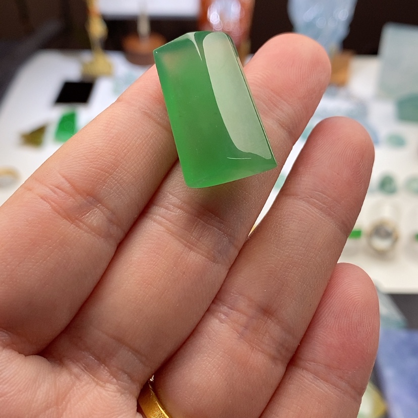 【闪购商品】未镶嵌定制翡翠裸石